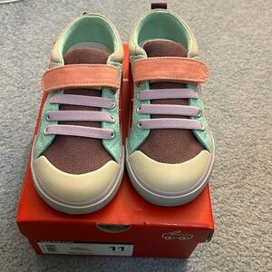New! See Kai Run Kristin sneakers. Size 11